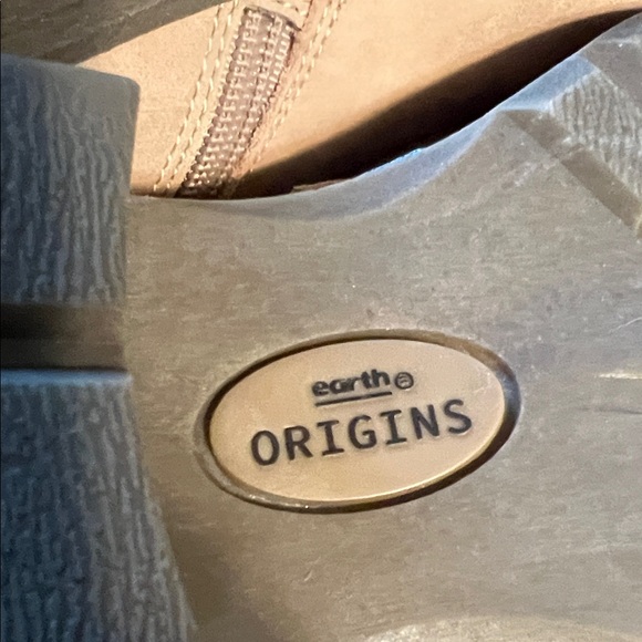 Earth Origins Light Brown Lace-Up Boots - Picture 6 of 11